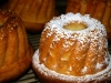 dusted-cake