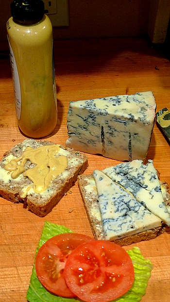 assembling the Gorgonzola sandwich