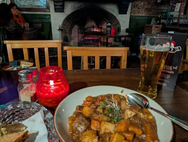 For a last dinner in Belfast, we enjoyed Irish beef stew by the fire @whitestavernbelfast . It was established in 1630. @discoverni @visitbelfast