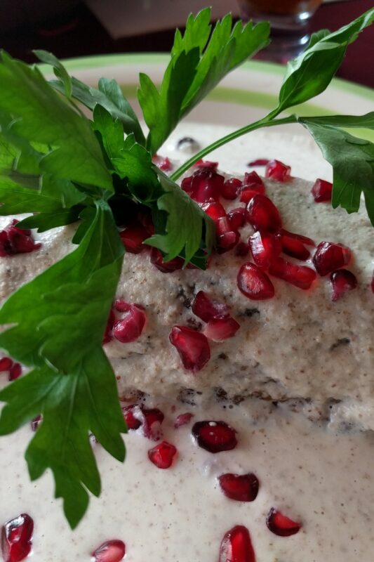 chiles en nogada