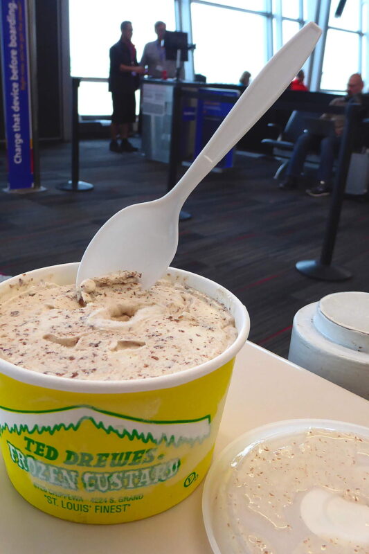 What to eat at the airport: STL