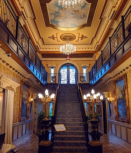 Regal Kentucky Castle serves great humble biscuits