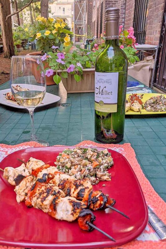 Greeks know elemental simplicity of kebabs