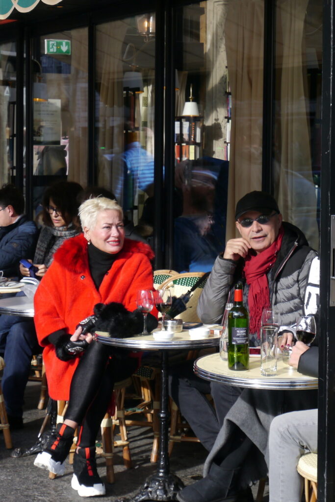 Faces of Paris at the winter cafés