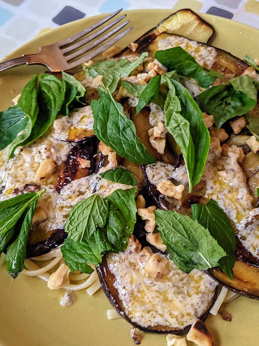 As the mercury rises, time for appetites to chill