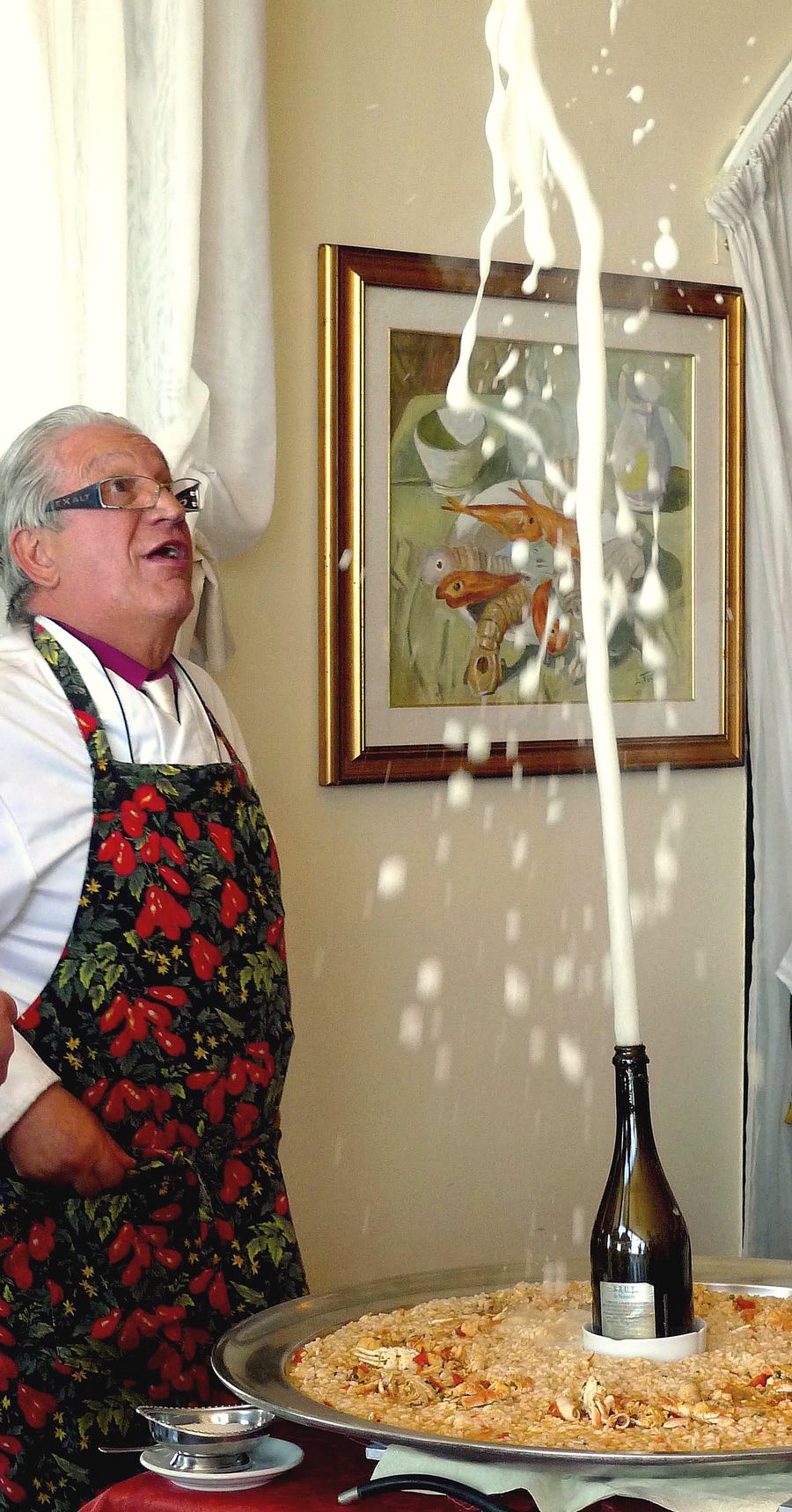 May your New Year bubble over with joy!