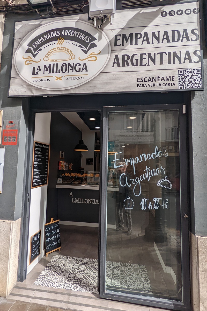 Empanadas make the handiest of lunches