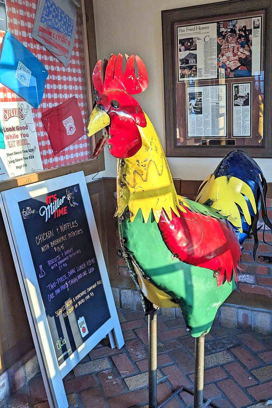 Chicken at Stroud’s skips the fryolator